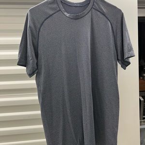 Lululemon Mens Workout T